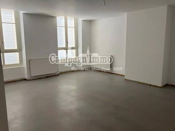 T4 DE 97m² près de VINDRY SUR TURDINE.