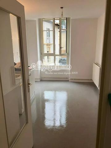 T4 DE 97m² près de VINDRY SUR TURDINE.