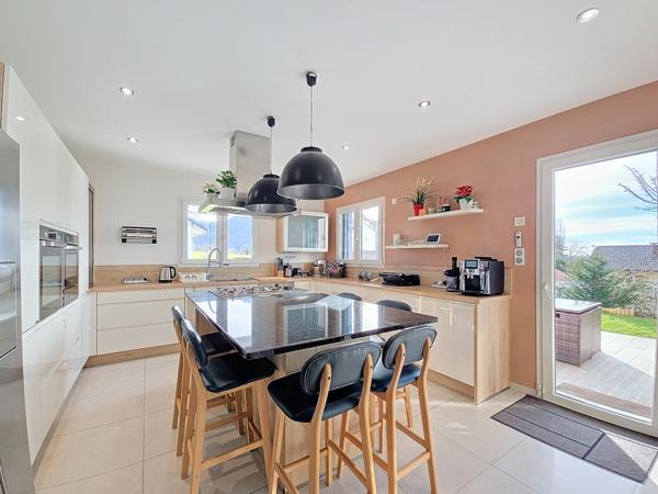 Magnifique Villa 6 pièces avec piscine