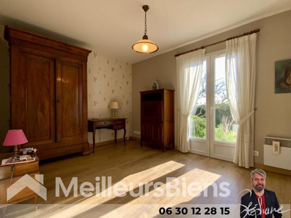 Plain pied jardin garage centre Montendre