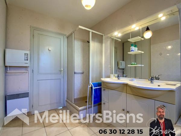 Plain pied jardin garage centre Montendre