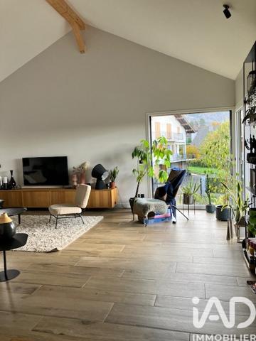 Maison à vendre 7 pièces 190 m² Annecy-le-Vieux