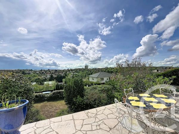 Maison à vendre  9 pièces - 231 m 2   ST JULIEN LES METZ  - 57