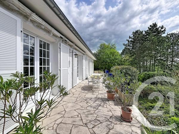 Maison à vendre  9 pièces - 231 m 2   ST JULIEN LES METZ  - 57