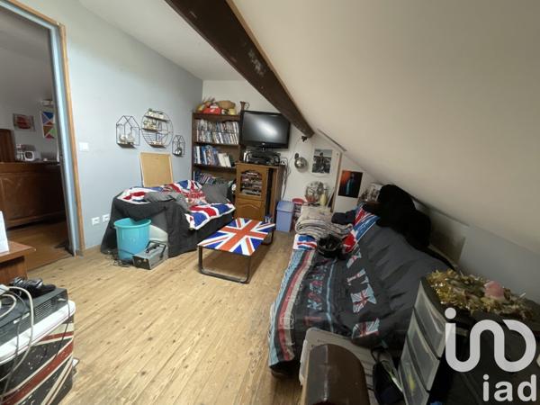 Maison traditionnelle 6 pièces de 170 m² à Saint-Just-Sauvage (51260)