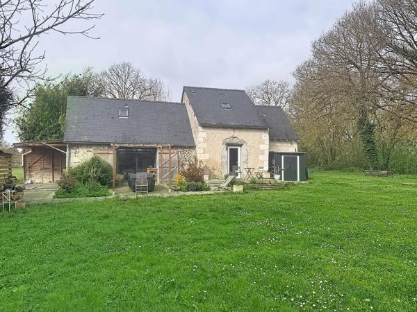 À vendre - Maison ancienne, 8 pièces située à Azay-sur-Cher (37270)