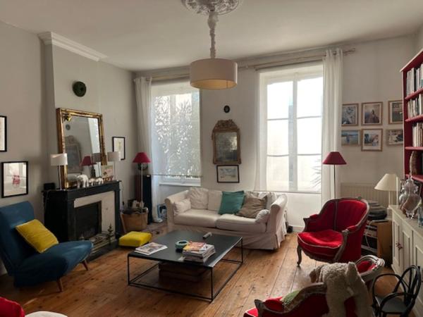 Maison de caractère Centre de Rochefort 5 chambres, 304 m² hab