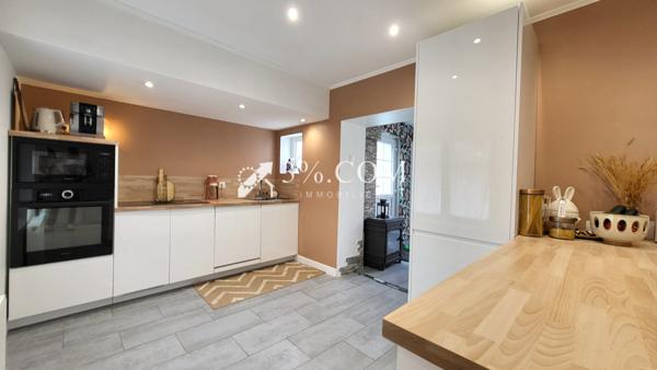 Maison 5 pièce(s) 3 chambre(s) 115 m²