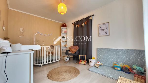 Maison 5 pièce(s) 3 chambre(s) 115 m²