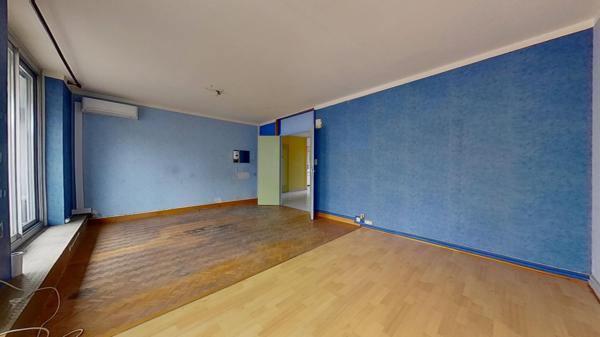 Appartement
         3 pièces
        - 72 m² Exclusivité 149 000 € *