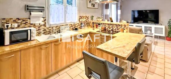 Contemporaine, 4 chambres, sur 517m² de jardin