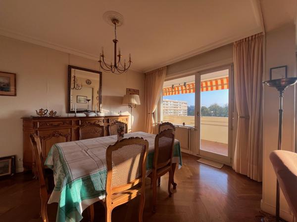 Vente / Appartement T5