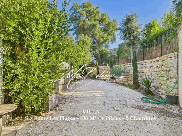 Six-Fours-les-Plages (83140) Lumineuse villa avec piscine - TALIAN, secteur recherché !
