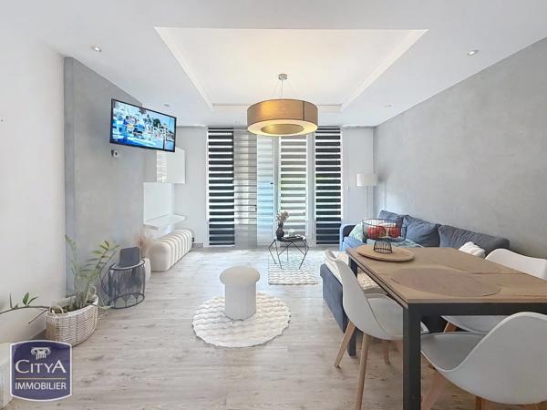 Appartement à vendre 3 pièces 60m² Rousies (59131)