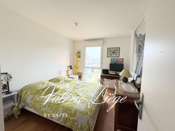 Proche gare, au calme sans vis à vis