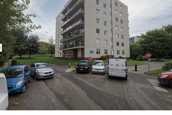 Appartement F2 -57 m² - Livry-Gargan (Résidence Albert Thomas)