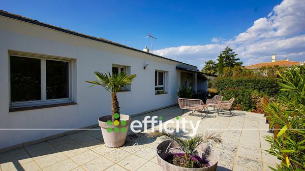 Maison
         5 pièces
        - 139 m² 297 825 € *