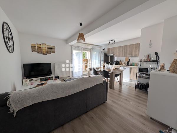 Appartement
         3 pièces
        - 62 m² Exclusivité 227 000 € *