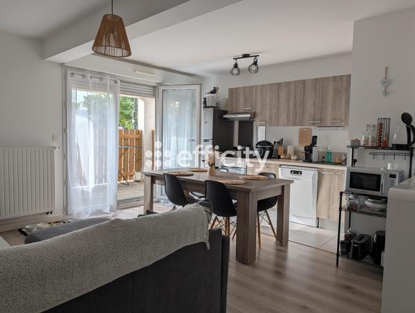 Appartement
         3 pièces
        - 62 m² Exclusivité 227 000 € *