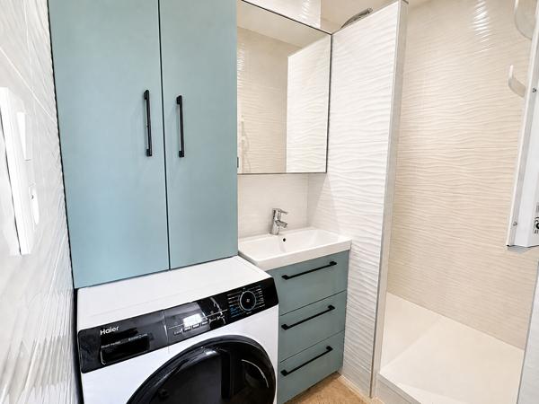 Appartement Sete 2 pièces 37,43 m² terrasse et garage