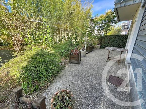 Appartement F3 à vendre  3 pièces - 52,30 m 2   LAGORD  - 17