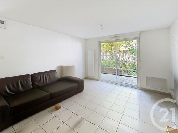 Appartement F3 à vendre  3 pièces - 52,30 m 2   LAGORD  - 17