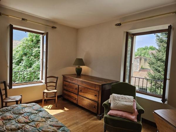 Vente / Ensemble de 2 maisons