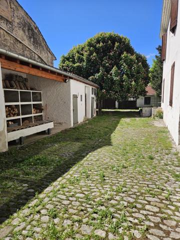 Vente / Ensemble de 2 maisons