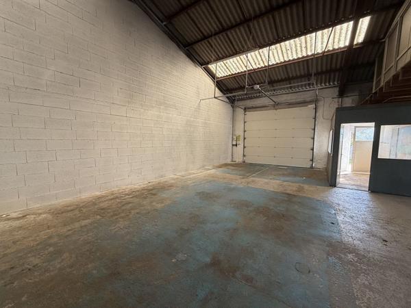 Garage - MONTROND LES BAINS
