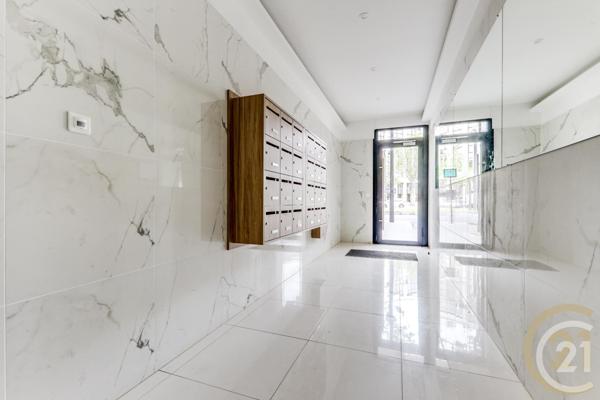 Appartement F3 à vendre  4 pièces - 92,65 m2 PARIS - 75017