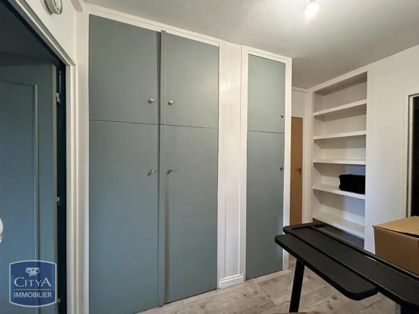 Appartement à louer 3 pièces 60.01m² Beauvais (60000)