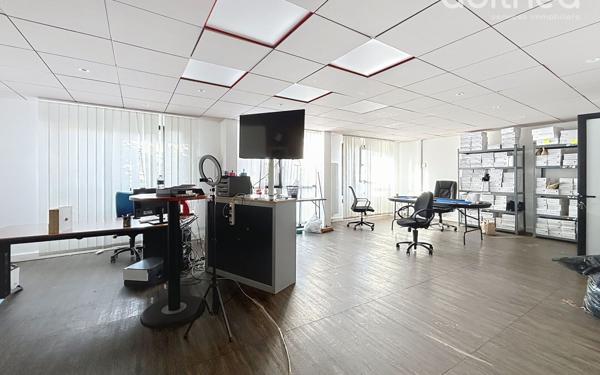 Appartement à vendre    1 pièce • 528 m2 Orly