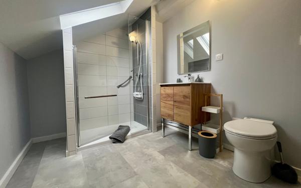 Appartement à louer    7 pièces • 22 m2 Tarbes