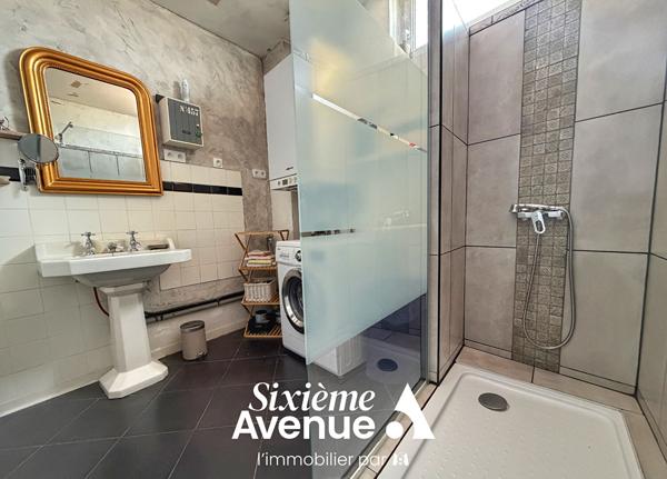 Appartement 4 pièces 120.49 m2