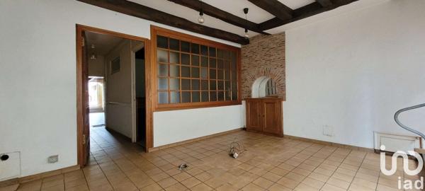 Maison de village 8 pièces de 112 m² à Saint-Loup-Lamairé (79600)