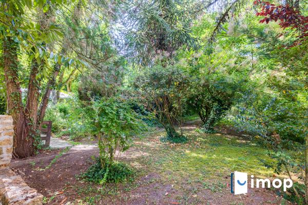 MORSANG-SUR-ORGE – PROPRIÉTÉ DE CARACTÈRE SUR 1 252 m² DE TERRAIN