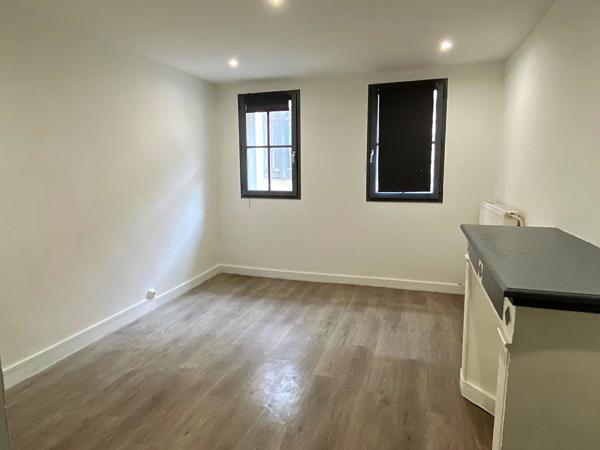 Maison de ville 80 m² à Carcassonne Bastide Saint Louis avec terrasse et location en cours