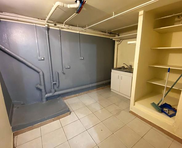 Maison de ville 80 m² à Carcassonne Bastide Saint Louis avec terrasse et location en cours