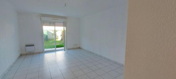 PAMIERS - MAISON T3 AVEC JARDINET ET PLACE DE PARKING PRIVATIVE