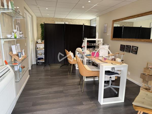 Local commercial à Pau (64000)