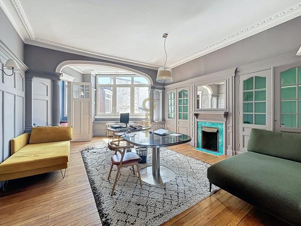 Lille Centre – Superbe appartement de 220 m² dans un immeuble de caractère
