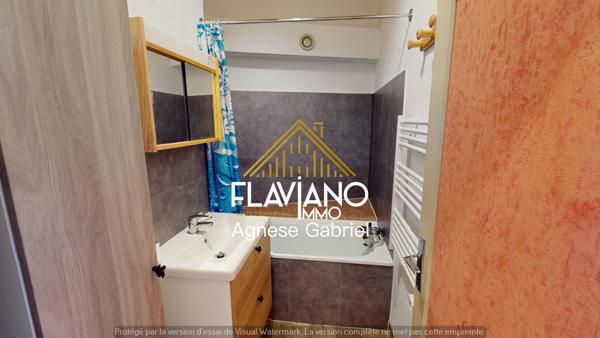 Enchastrayes (04400) VENTE / STUDIO - SUPER-SAUZE