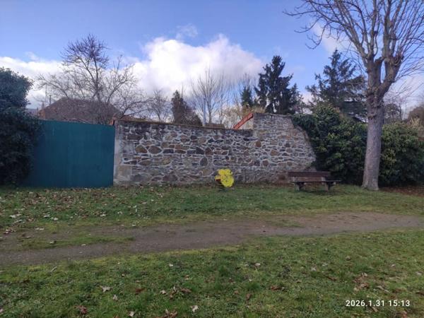 Maison à vendre |  Châteaumeillant |  4 pièces | 100 m²