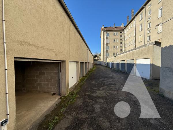 Parking / box 15 m2