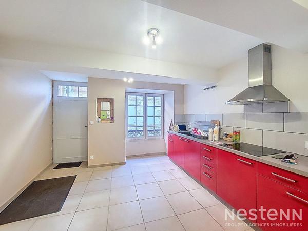 A Vendre Maison de ville en pierre rénovée de 114 m² au centre-ville de Lectoure