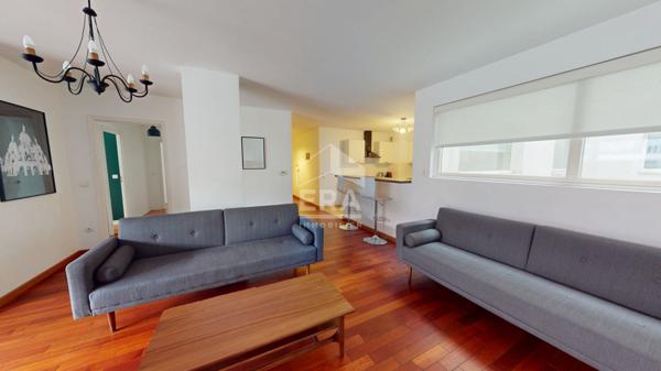 Appartement Paris 4 pièces 93 m² avec balcon de 7m²