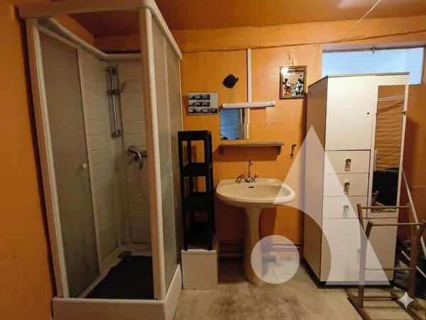 Immeuble 5 pièces 111 m2