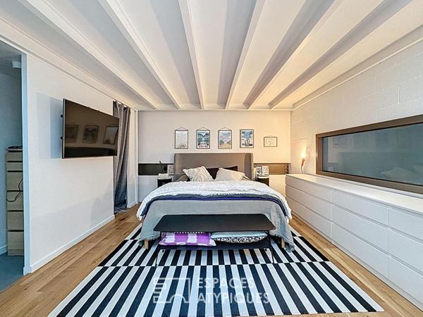 Loft familial et atelier à usage mixte avec appartement indépendant