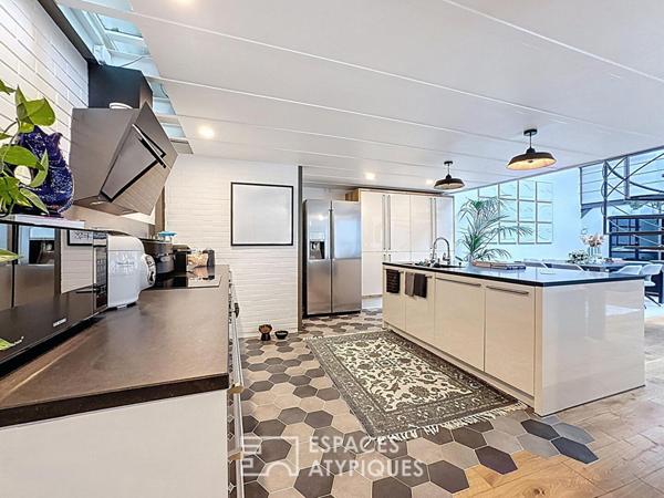 Loft familial et atelier à usage mixte avec appartement indépendant