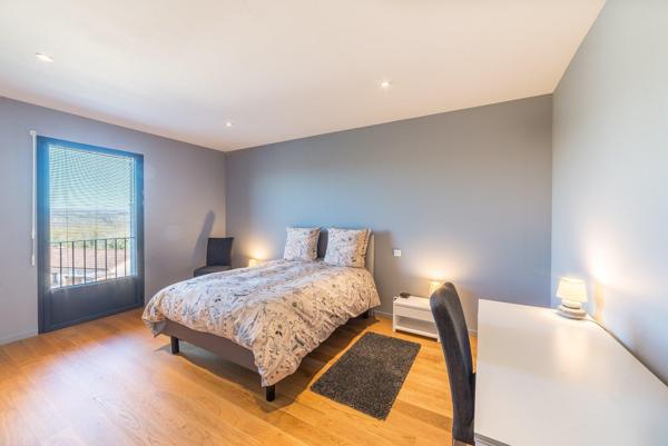 Harmonie et  Prestance  pour cette superbe maison